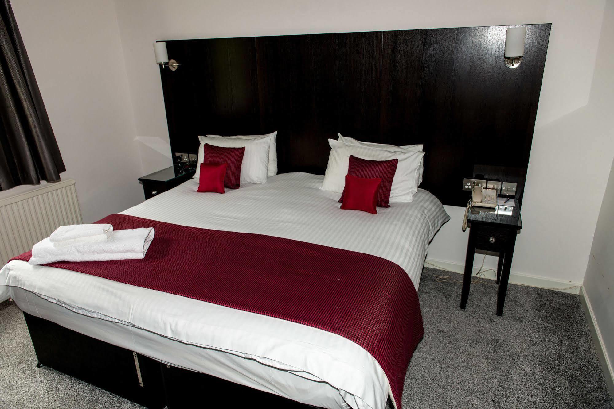 Park Hotel مونتروز المظهر الخارجي الصورة